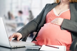 Discrimination forces pregnant women and new mothers out of their jobs